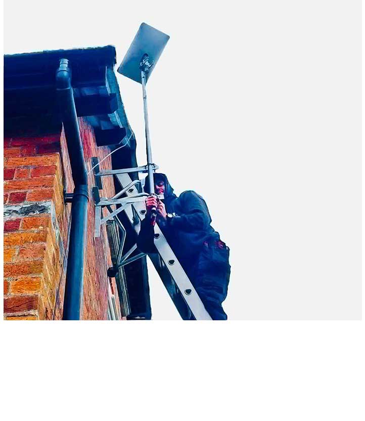 Starlink Installs Castle Combe